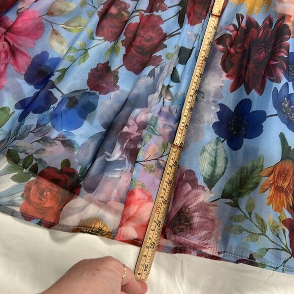 Audrey Parks Francesca’s Alahna Strap Light Blue Floral Maxi Dress Size Medium - Picture 7 of 12